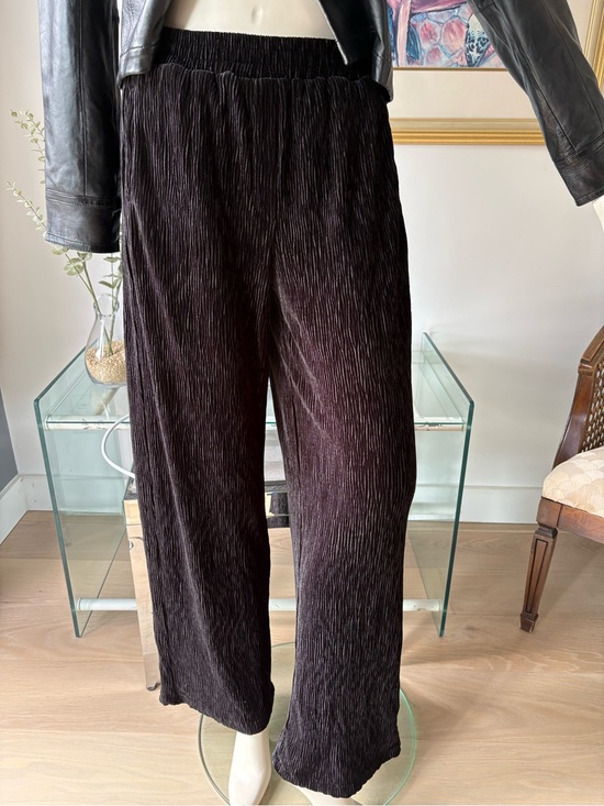 ESQUALO Pants - ESQUALO Wide-Leg Pleated Velvet Pants in Dark Brown